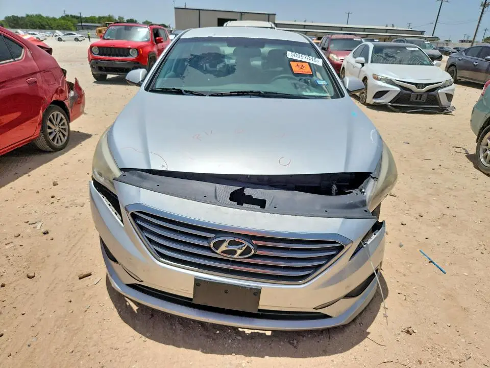 2017 HYUNDAI SONATA SE  