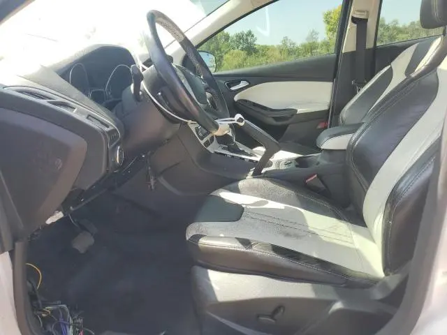 2012 FORD FOCUS TITANIUM  