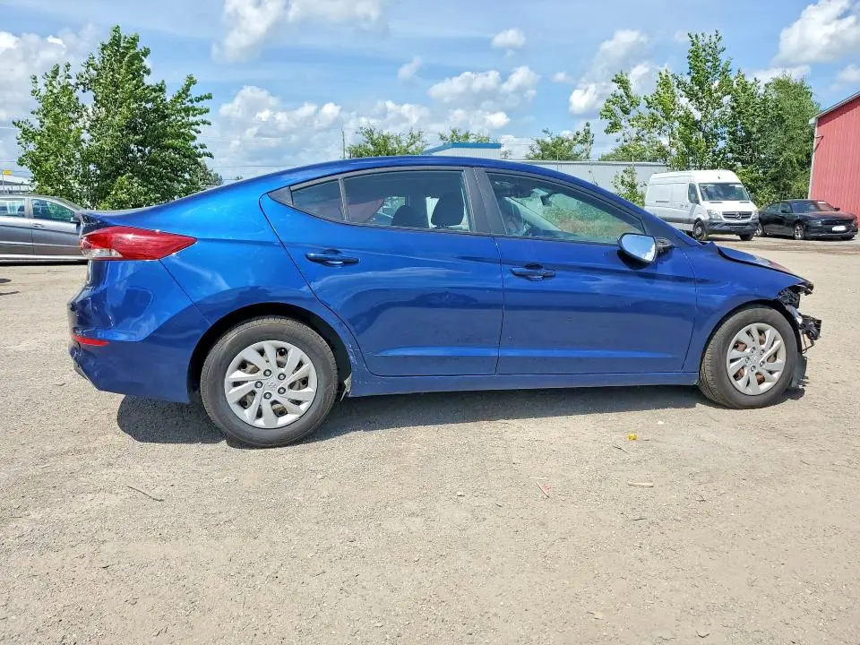 2017 HYUNDAI ELANTRA SE  