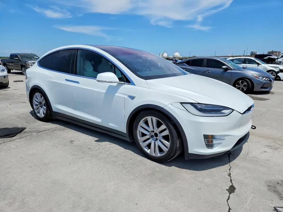 2016 TESLA MODEL X   