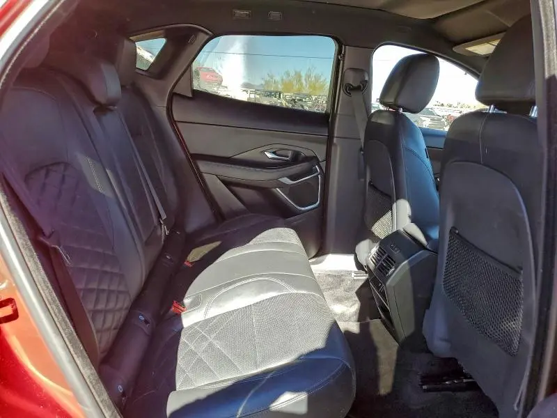 2018 JAGUAR E-PACE SE  