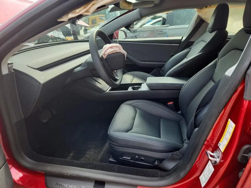 2025 TESLA MODEL 3   