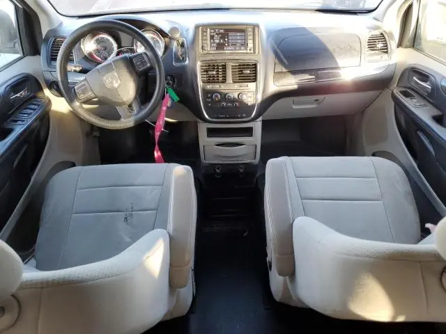 2014 DODGE GRAND CARAVAN SE  