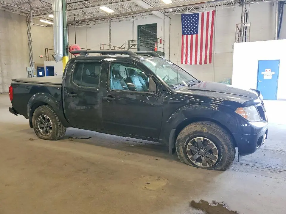 2016 NISSAN FRONTIER PRO-4X  