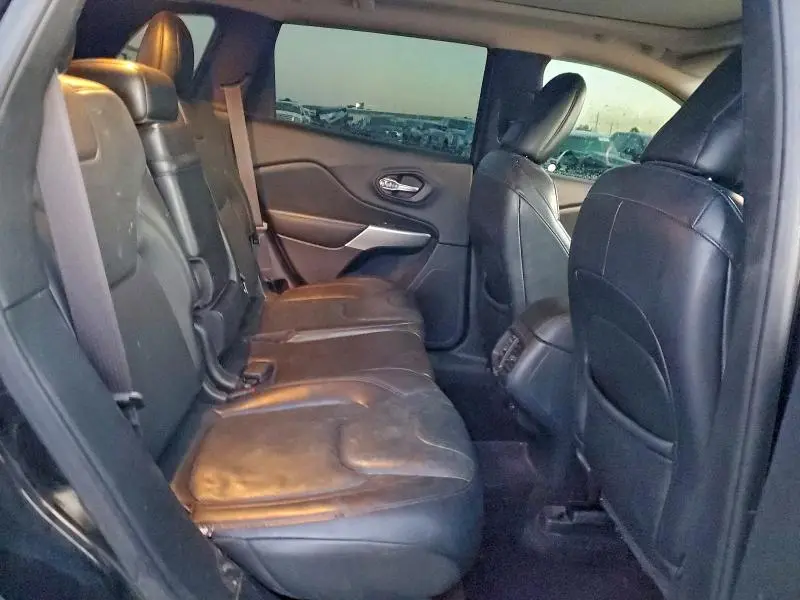 2016 JEEP CHEROKEE OVERLAND  