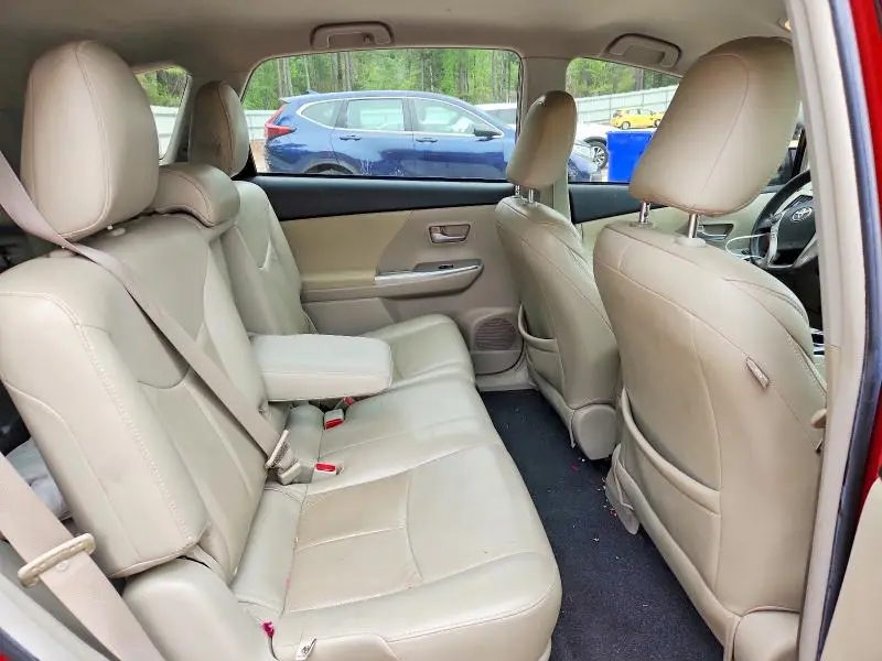2012 TOYOTA PRIUS V TWO  