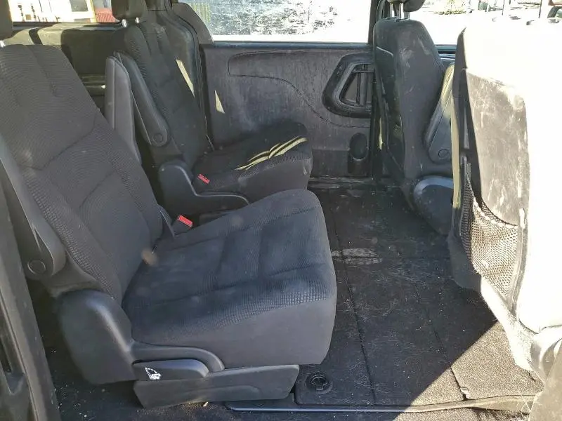 2020 DODGE GRAND CARAVAN SE  