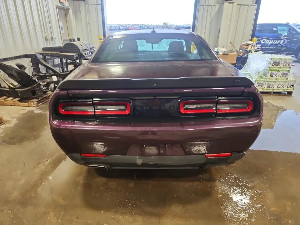 2022 DODGE CHALLENGER SXT  