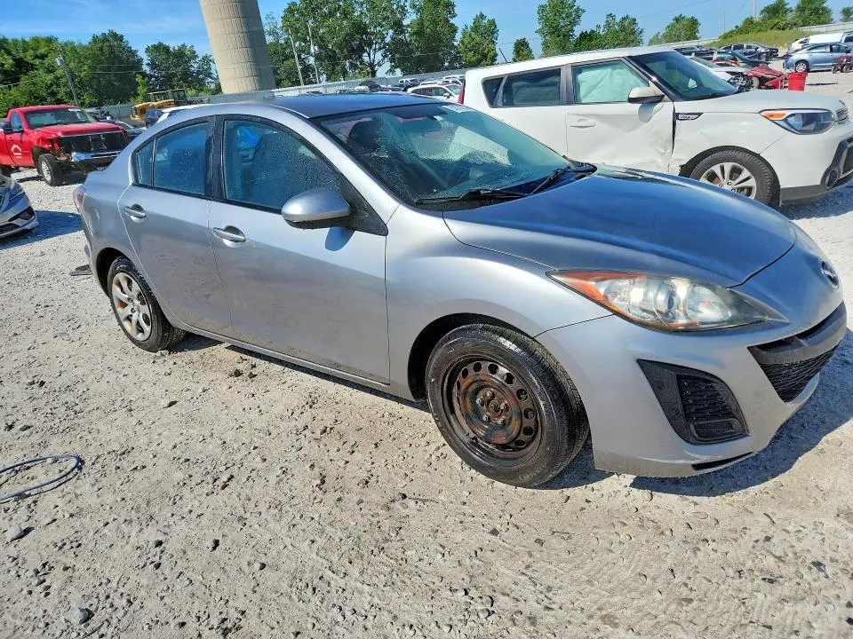 2010 MAZDA 3 I  