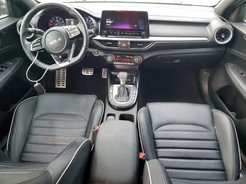 2023 KIA FORTE GT LINE  