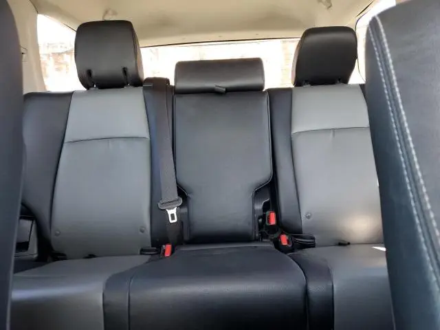 2023 TOYOTA 4RUNNER SE  