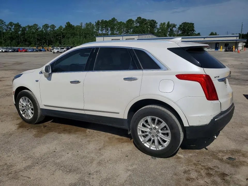 2017 CADILLAC XT5   