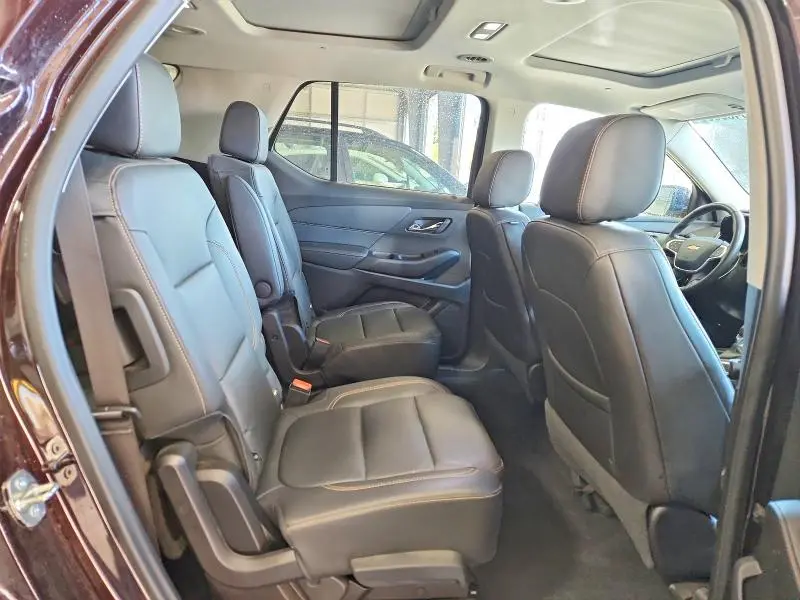 2021 CHEVROLET TRAVERSE LT  