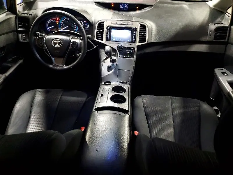 2013 TOYOTA VENZA LE  