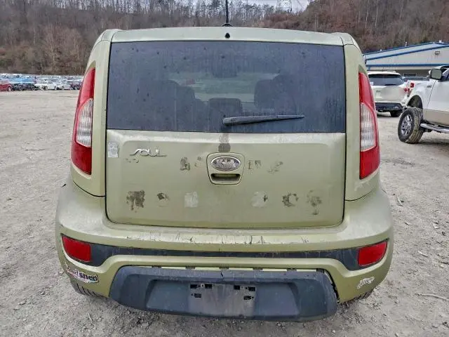 2013 KIA SOUL +  