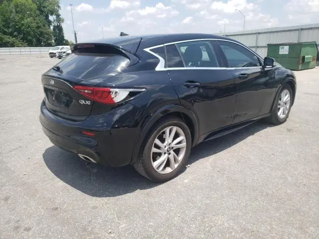 2018 INFINITI QX30 BASE  
