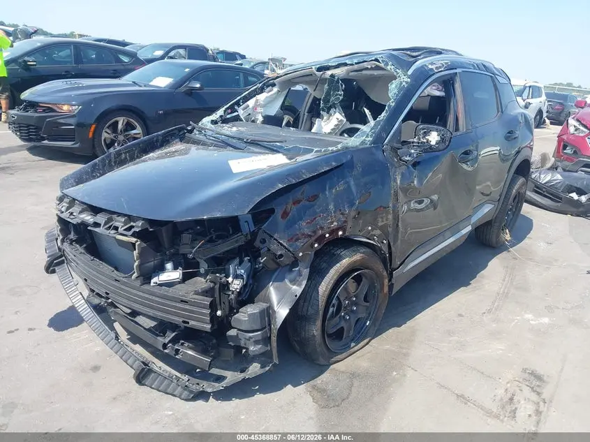 2026 NISSAN KICKS SV