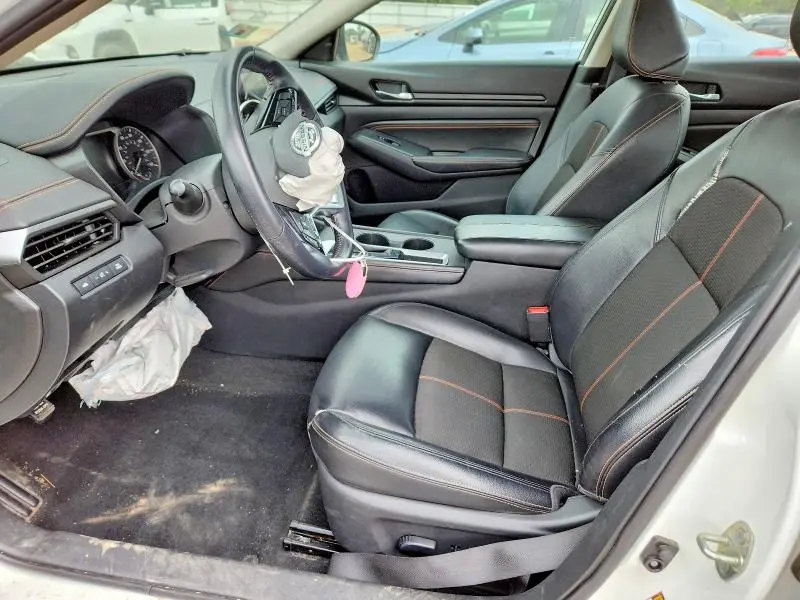 2020 NISSAN ALTIMA SR  
