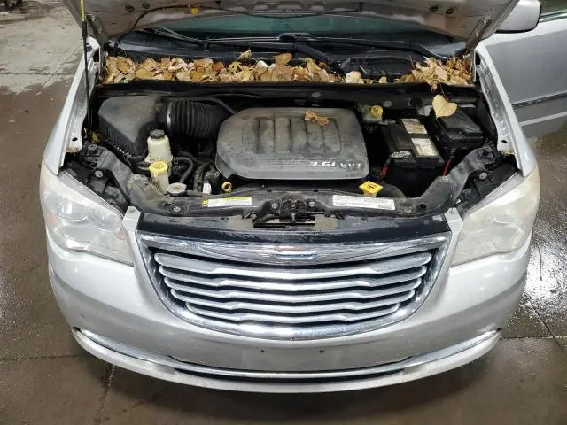 2012 CHRYSLER TOWN & COUNTRY TOURING  