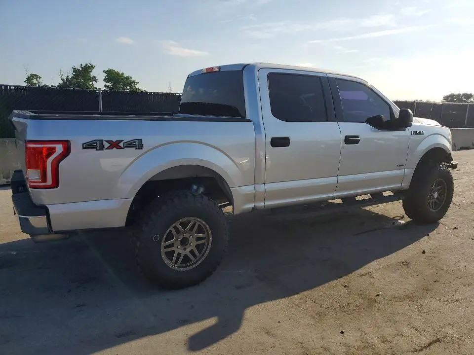 2017 FORD F150 SUPERCREW  