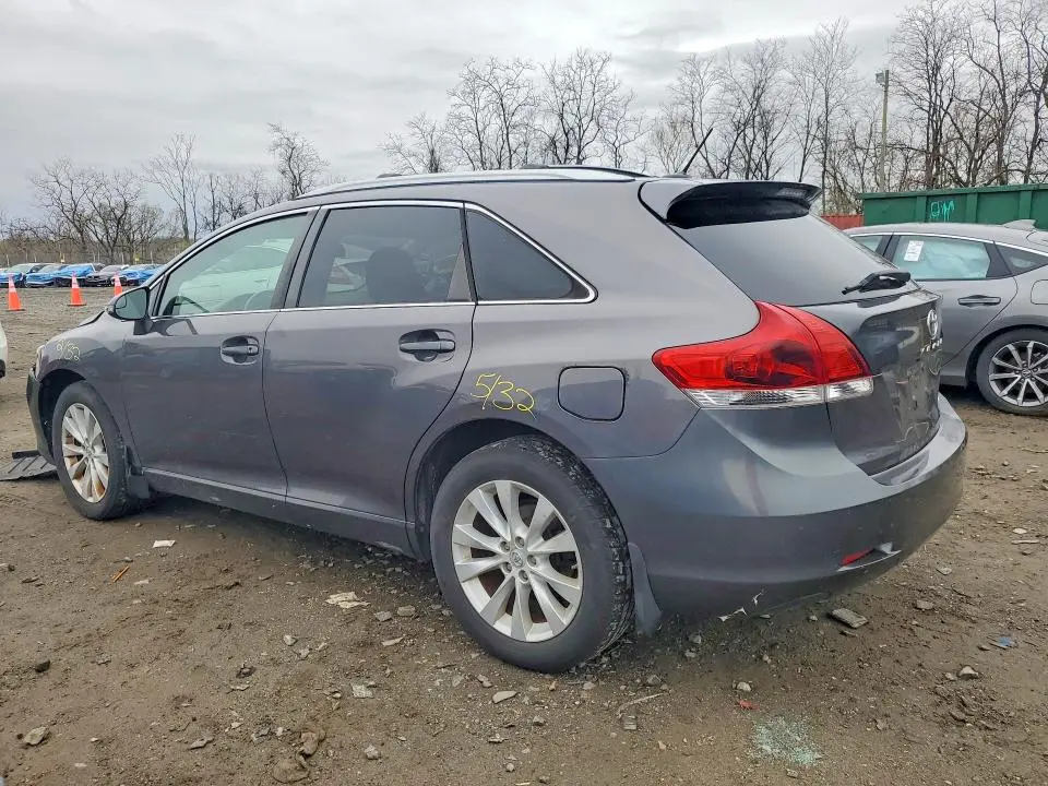 2015 TOYOTA VENZA LE  
