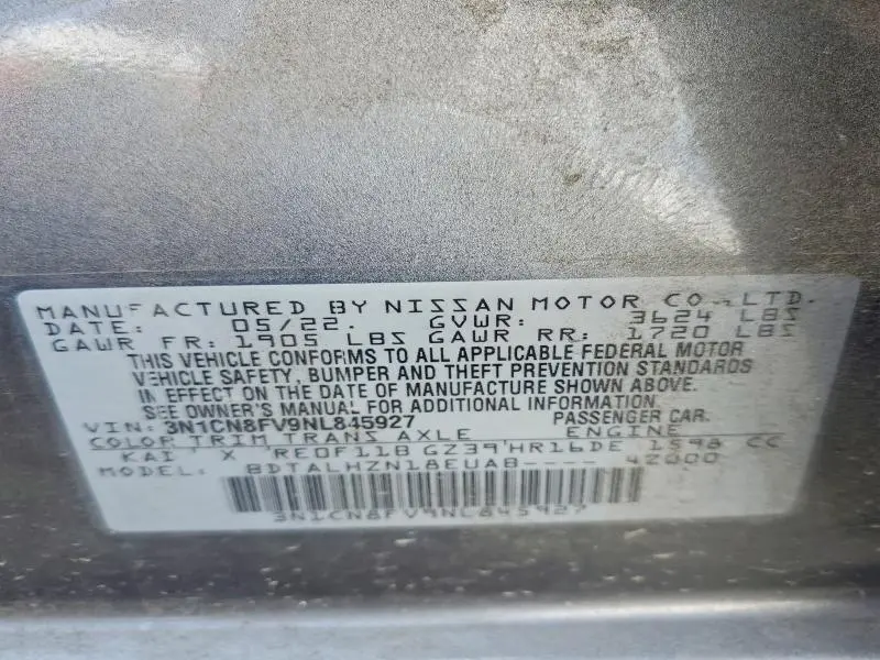 2022 NISSAN VERSA SR  