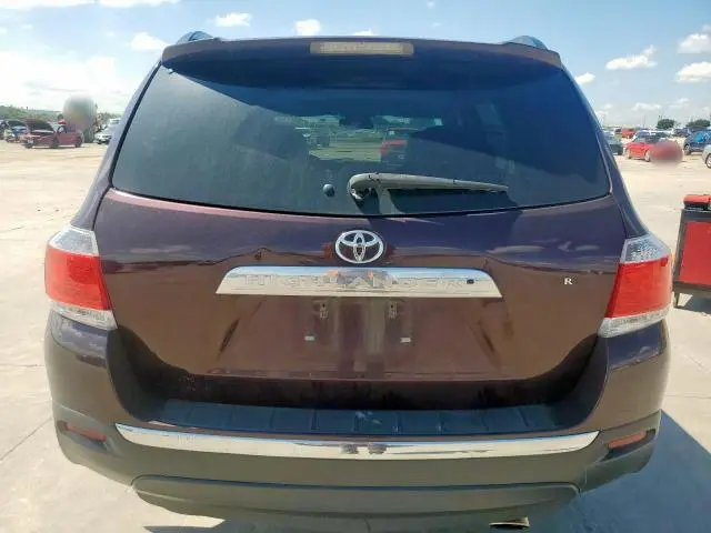 2013 TOYOTA HIGHLANDER LIMITED