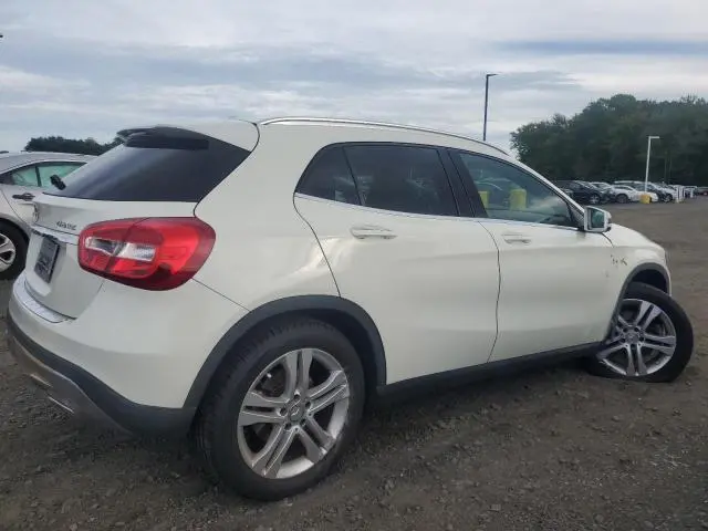 2016 MERCEDES-BENZ GLA 250 4MATIC  