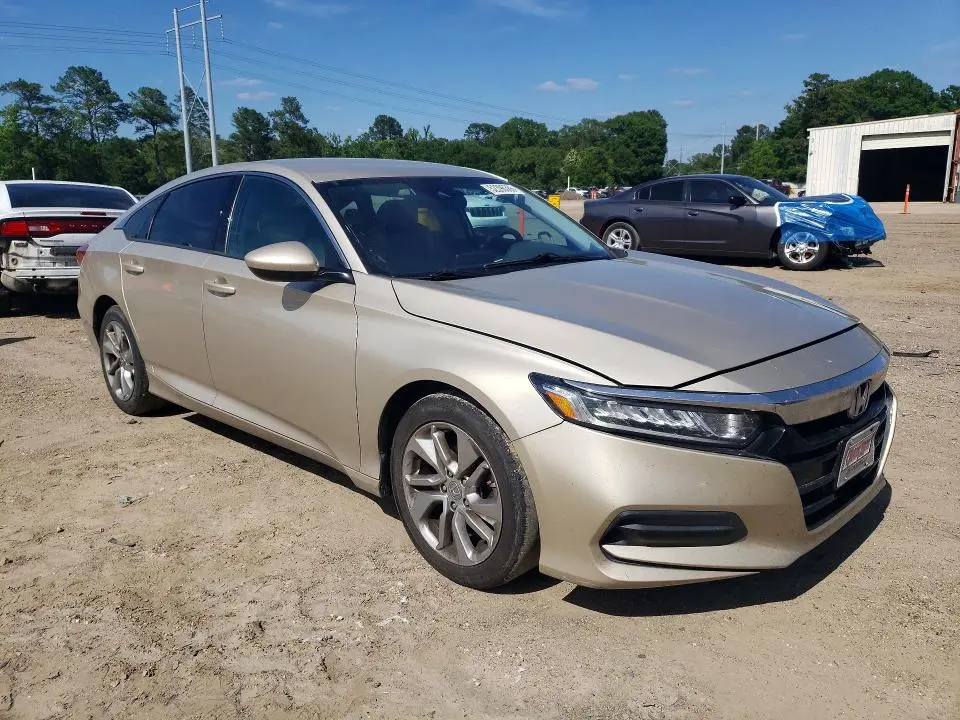 2020 HONDA ACCORD LX  