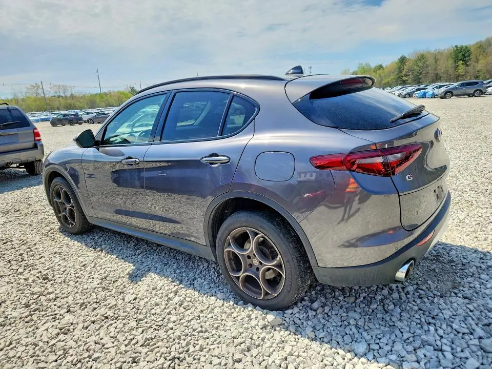 2018 ALFA ROMEO STELVIO SPORT  