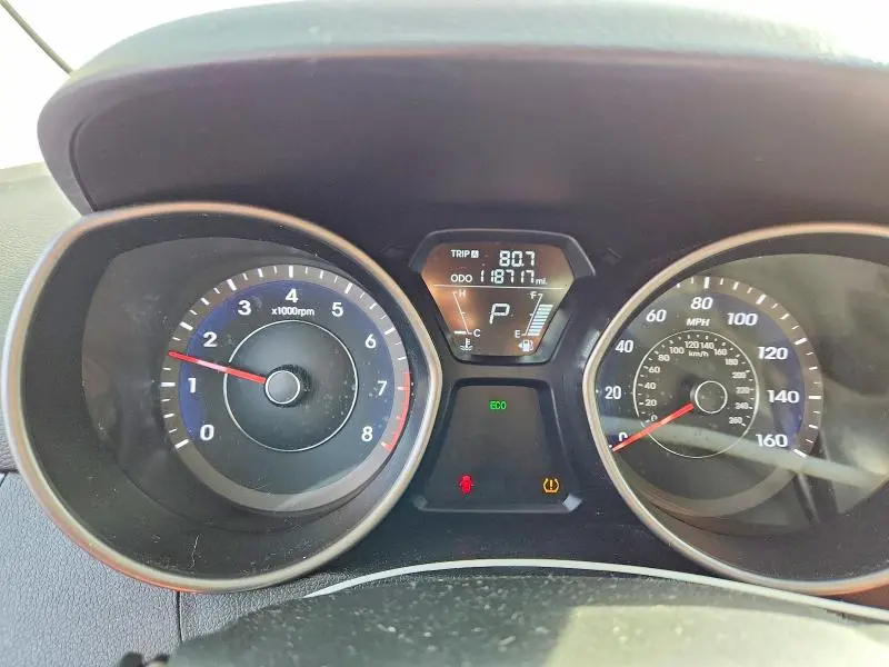 2012 HYUNDAI ELANTRA GLS  