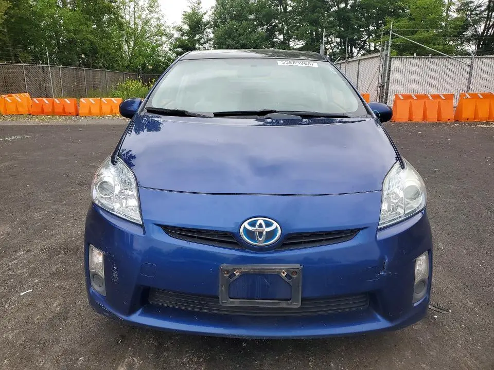 2010 TOYOTA PRIUS III  