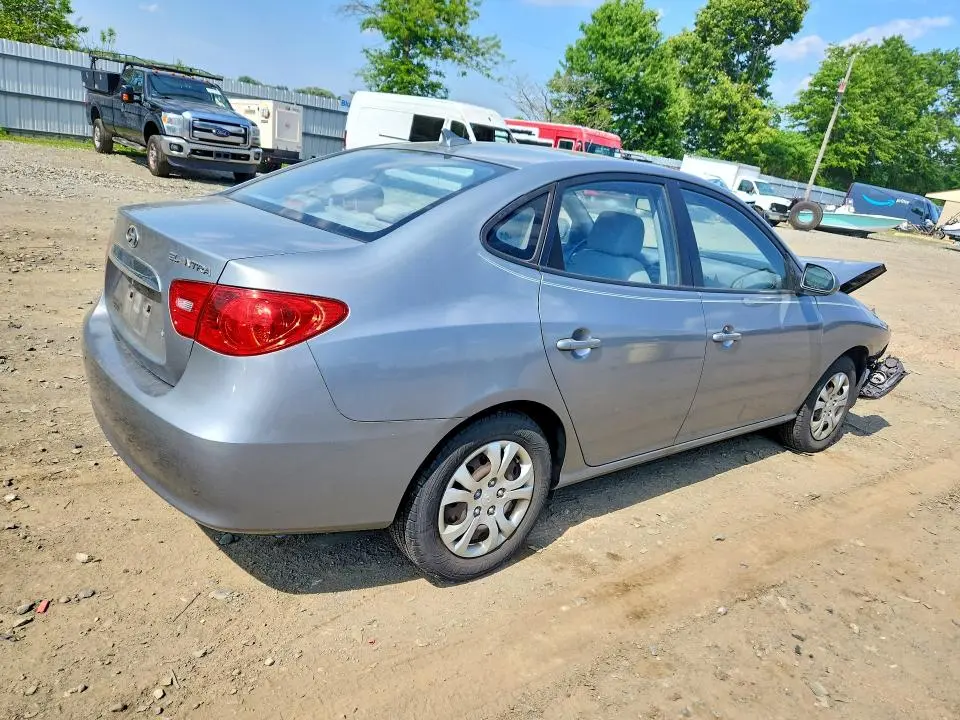2010 HYUNDAI ELANTRA GLS  