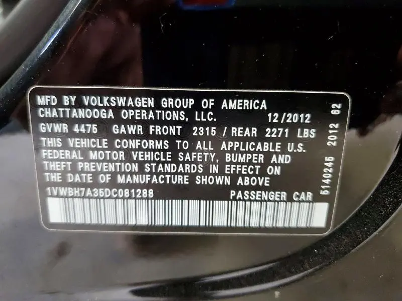 2013 VOLKSWAGEN PASSAT SE  