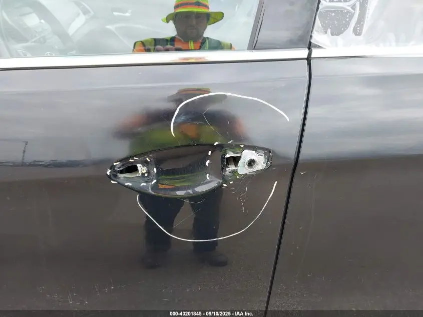 2016 HYUNDAI SANTA FE SPORT 2.4L