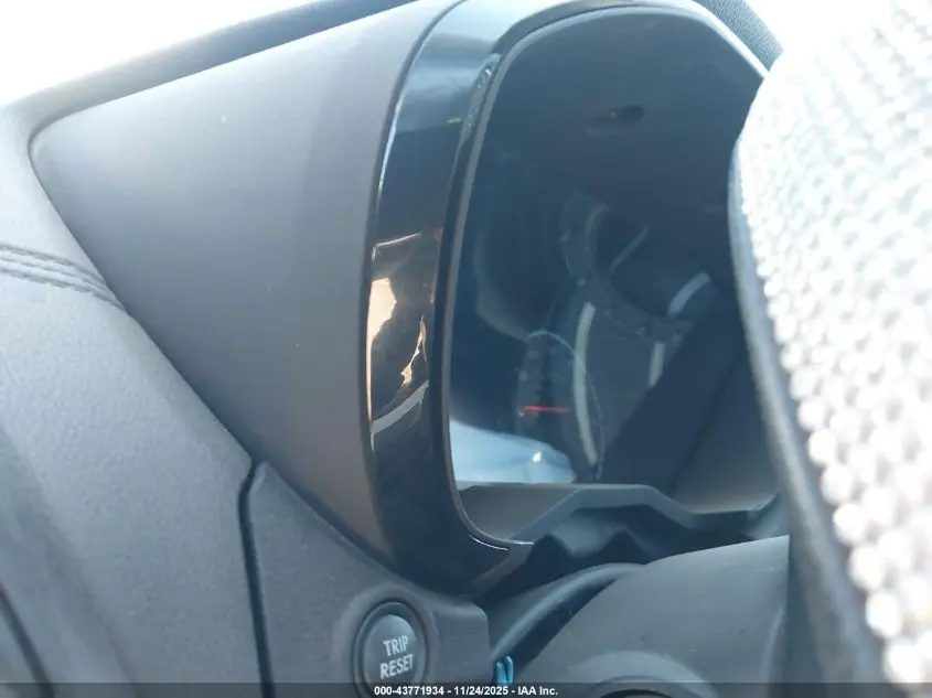 2018 SUBARU CROSSTREK 2.0I