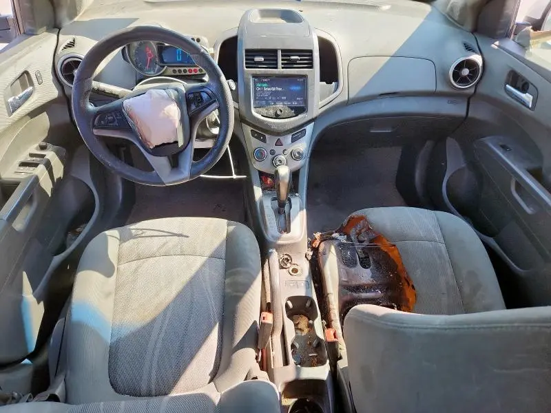 2016 CHEVROLET SONIC LT  