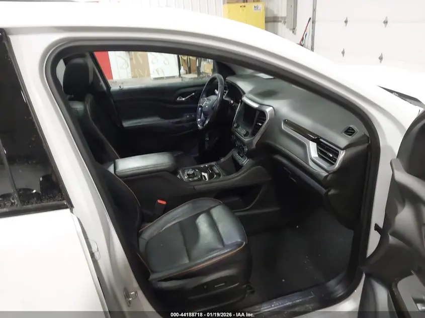 2020 GMC ACADIA AWD AT4