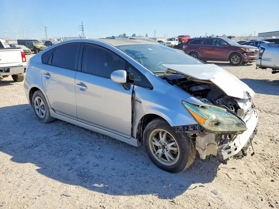 2011 TOYOTA PRIUS   