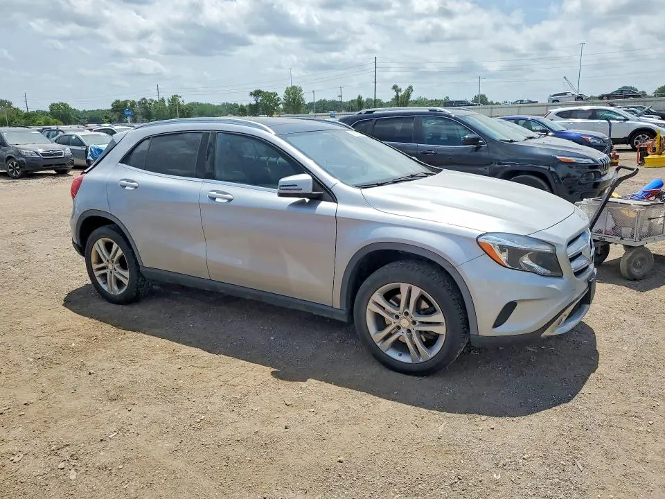 2017 MERCEDES-BENZ GLA 250 4MATIC  