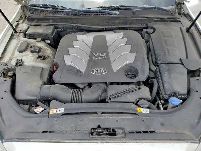 2015 KIA K900 PREMIUM  
