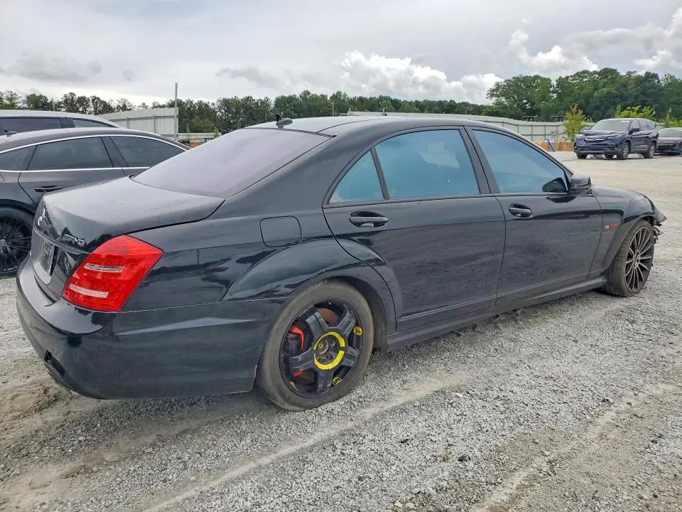2011 MERCEDES-BENZ S 63 AMG  