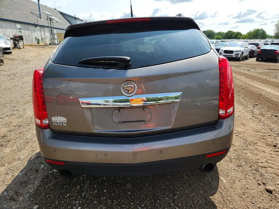 2011 CADILLAC SRX LUXURY COLLECTION  