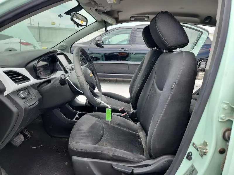 2017 CHEVROLET SPARK 1LT  
