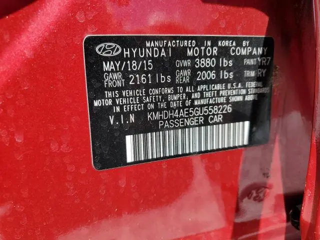 2016 HYUNDAI ELANTRA SE  