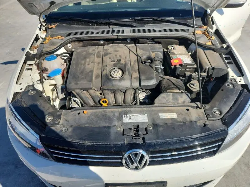 2012 VOLKSWAGEN JETTA SEL  