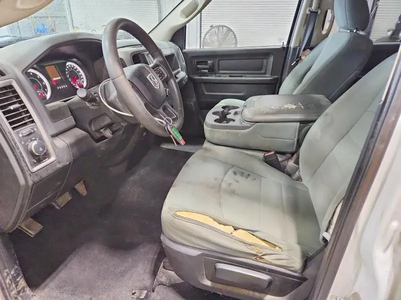 2014 RAM 1500 ST  