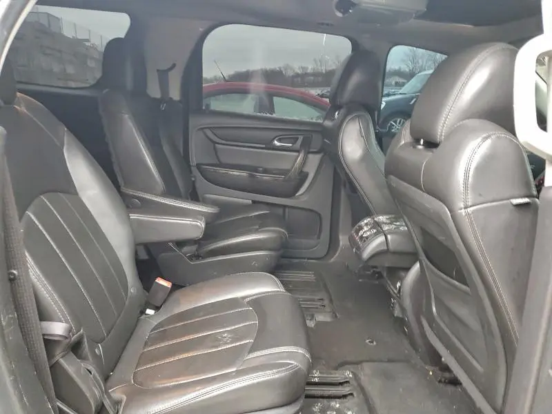 2016 GMC ACADIA SLT-2  