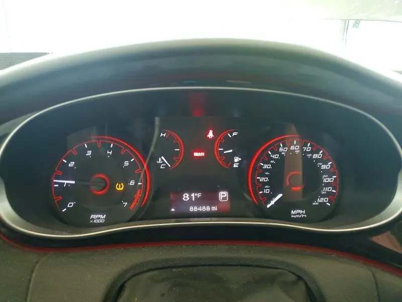 2016 DODGE DART SXT  