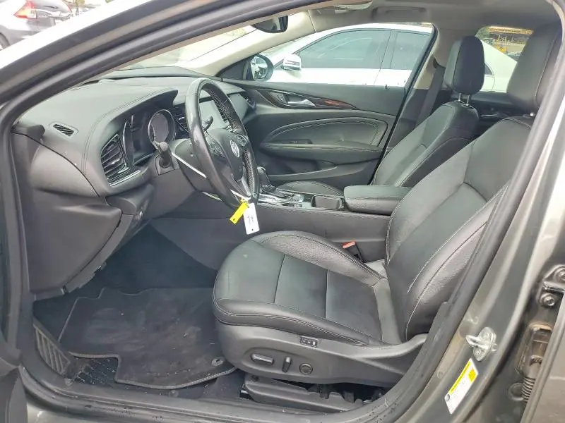 2018 BUICK REGAL ESSENCE  